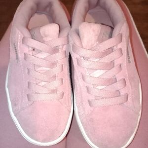 Toddler sneakers